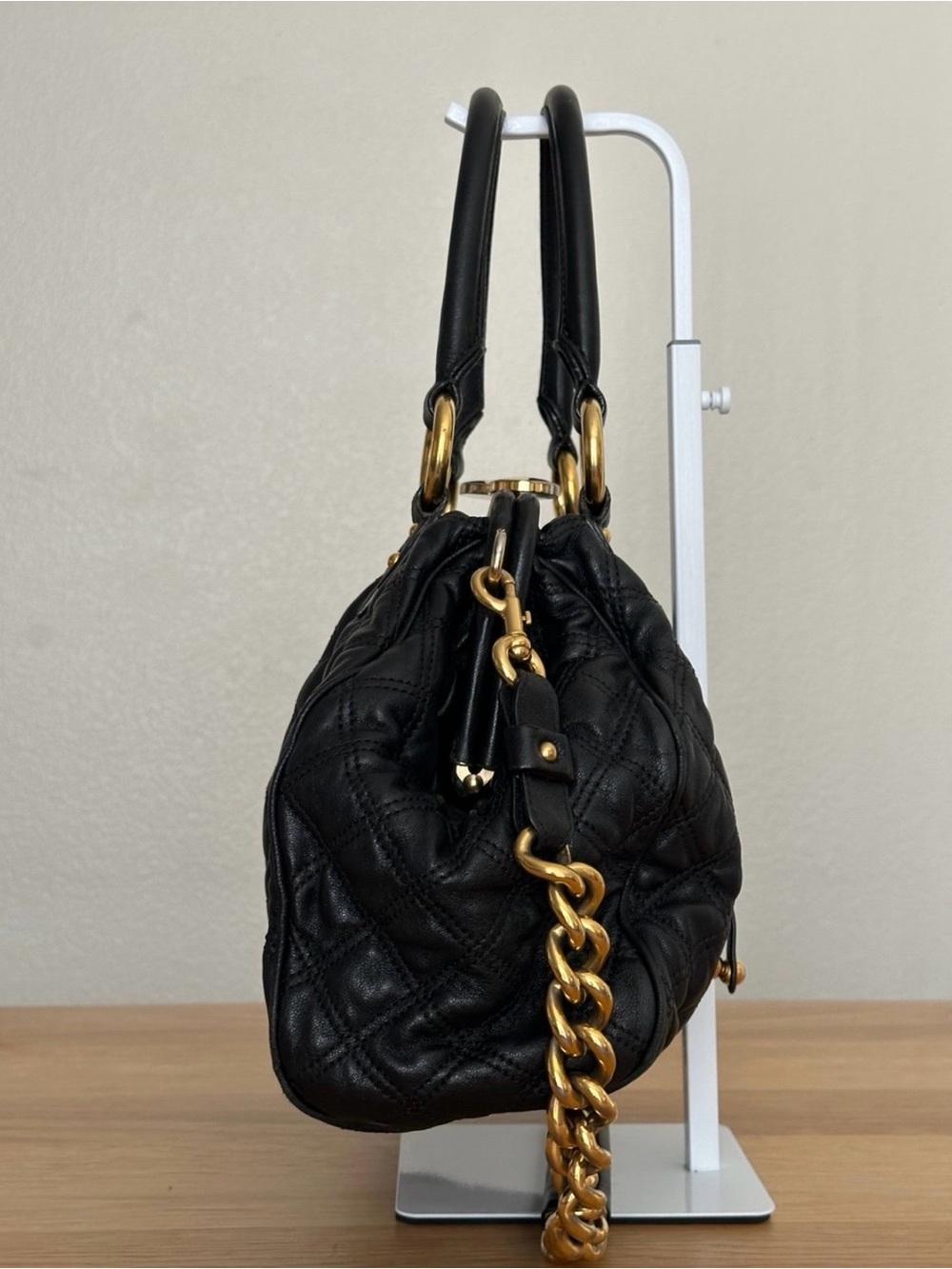 Marc Jacobs Stam Black Quilted Leather Kisslock Chain Shoulder Bag - Picture 6 of 12